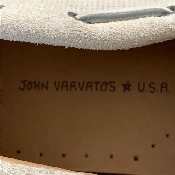 Shoes - Picture 4 of 7